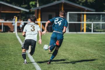 梅西95分钟狂奔40米破门，助阿根廷2-0胜出｜宝威体育官方网站（配图示意）